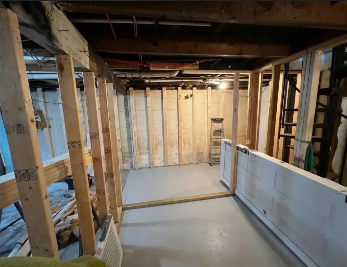 Remodeled kitchen finished by a Connecticut contractor
